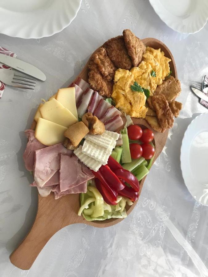 Pensiunea Armonia Văleni Buitenkant foto